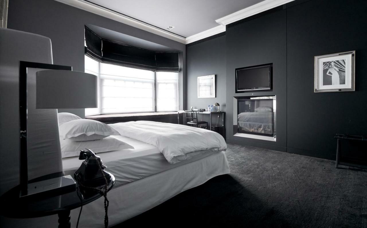 Hotel Odette En Ville Иксел Екстериор снимка